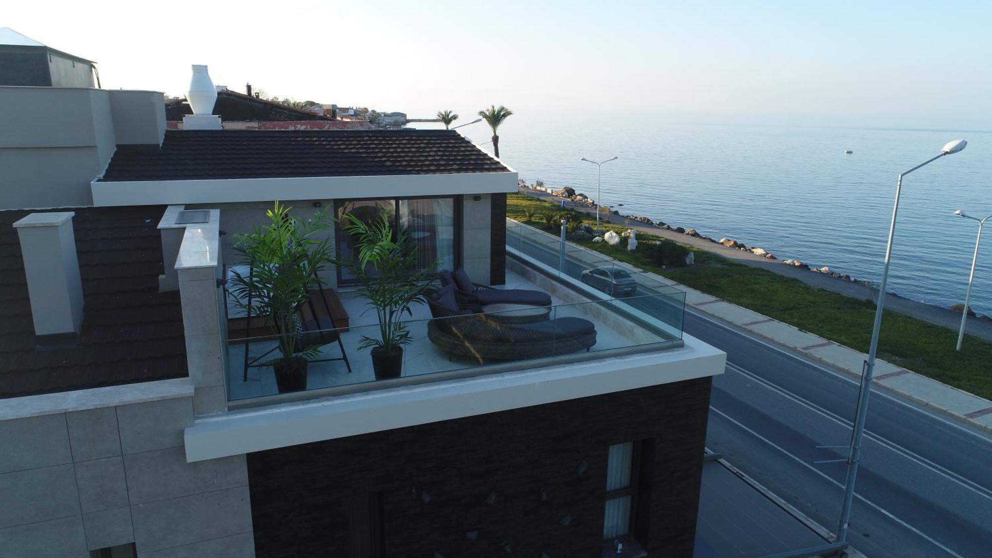 Rudis Hotel Narlidere Exterior photo