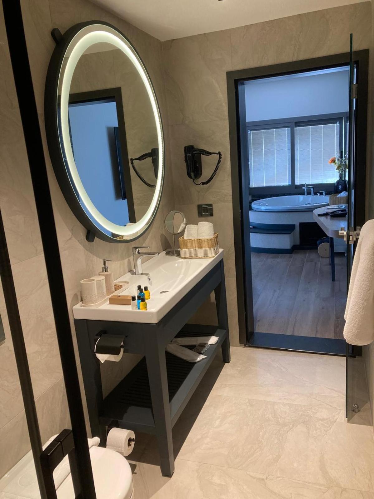 Rudis Hotel Narlidere Exterior photo